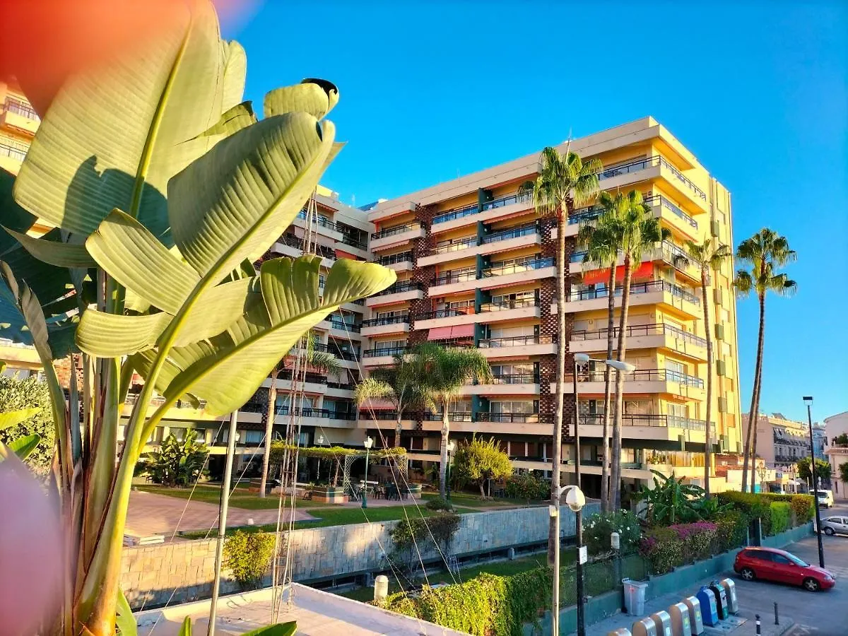 Apartamento 1ª Linea Playa Garaje Piscinas Terraza Torremolinos Lejlighed